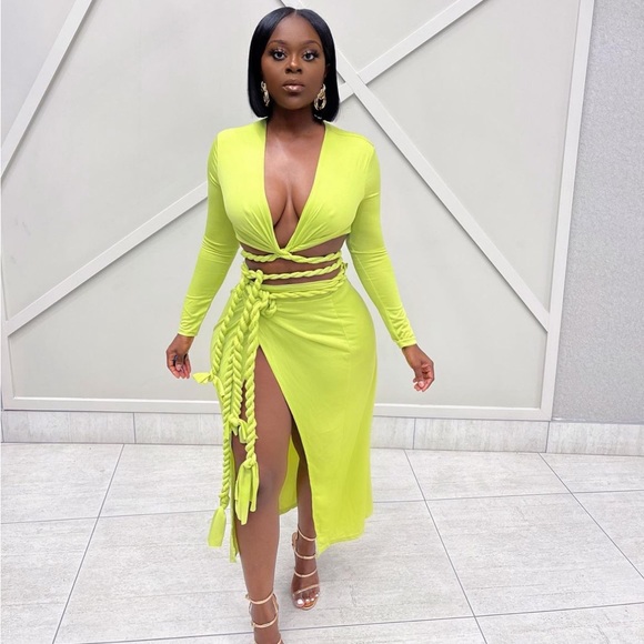 KANI GREEN Skirt Set